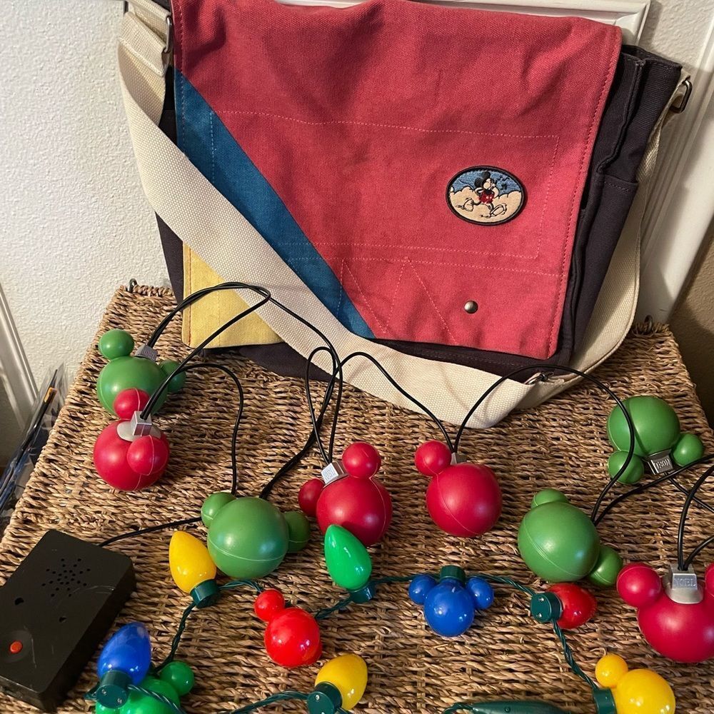 Disney Junk Food Messenger Bag Gemmy Singing String Lights Xmas Necklace LOT